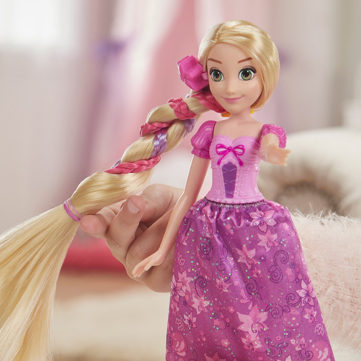 Disney Princesses - Poupée Raiponce longue chevelure - La Grande Récré