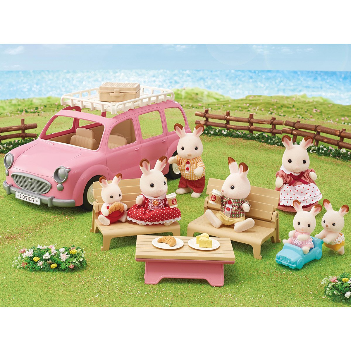 Le monospace rose et set de pique-nique - sylvanian vehicules, figurines