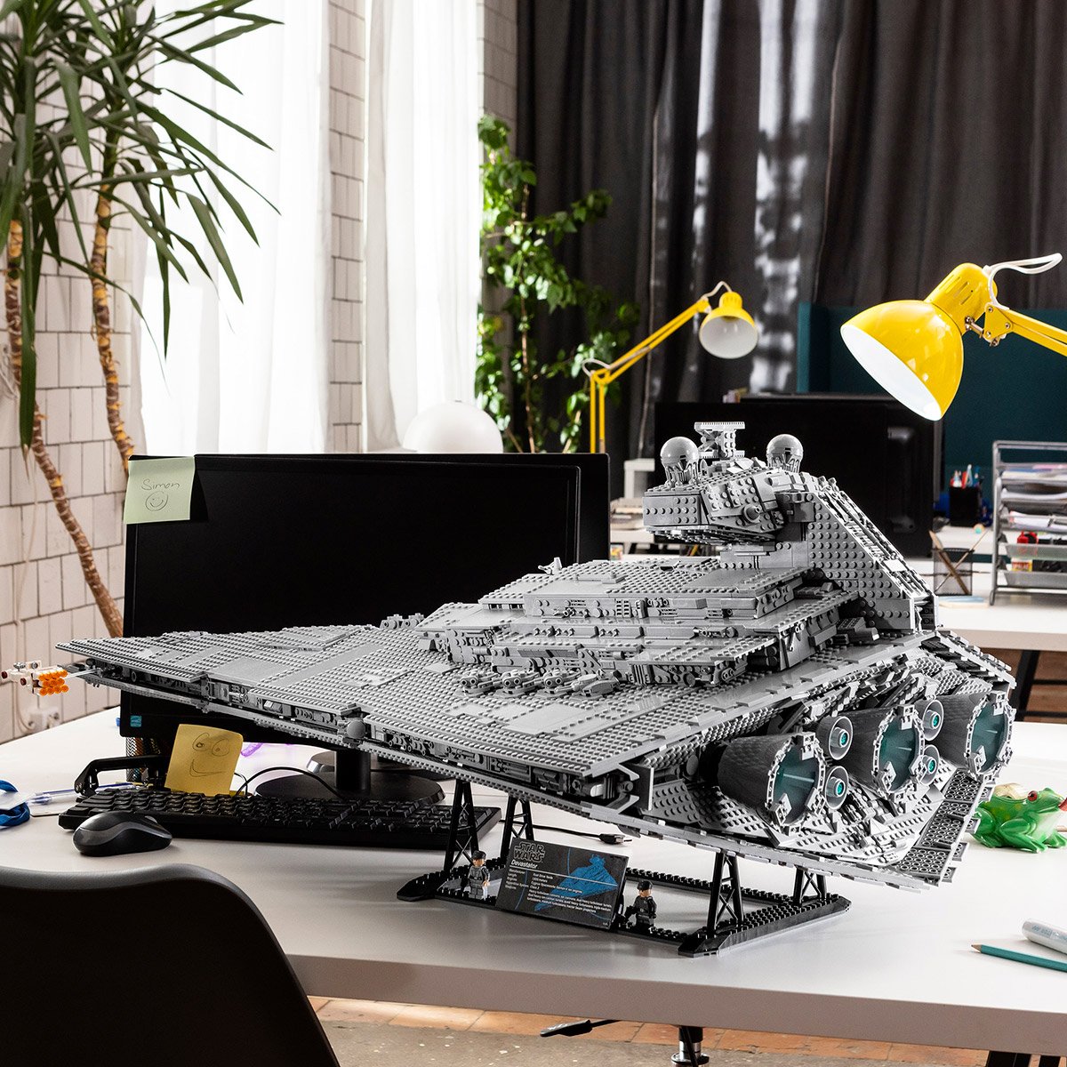 Imperial Star Destroyer LEGO Star Wars 75252 - La Grande Récré