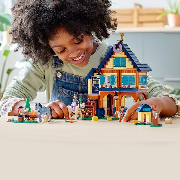 Le centre équestre de la forêt LEGO Friends 41683