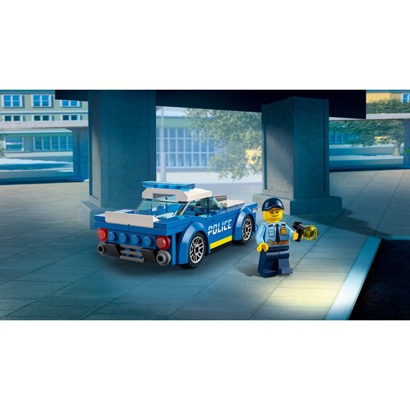 La voiture de police LEGO City 60312