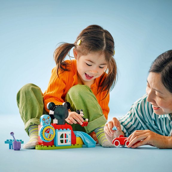 La maison et la voiture de Mickey Lego Duplo Disney 10454