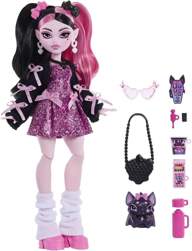 Mattel Monster High Draculaura Doll Playset 3