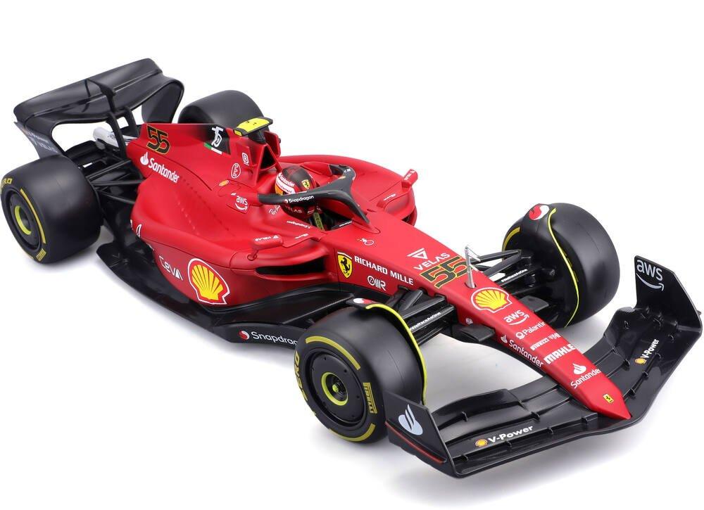 Ferrari 2022 Formule 1 Au 1/18 Avec Casque - La Grande Récré