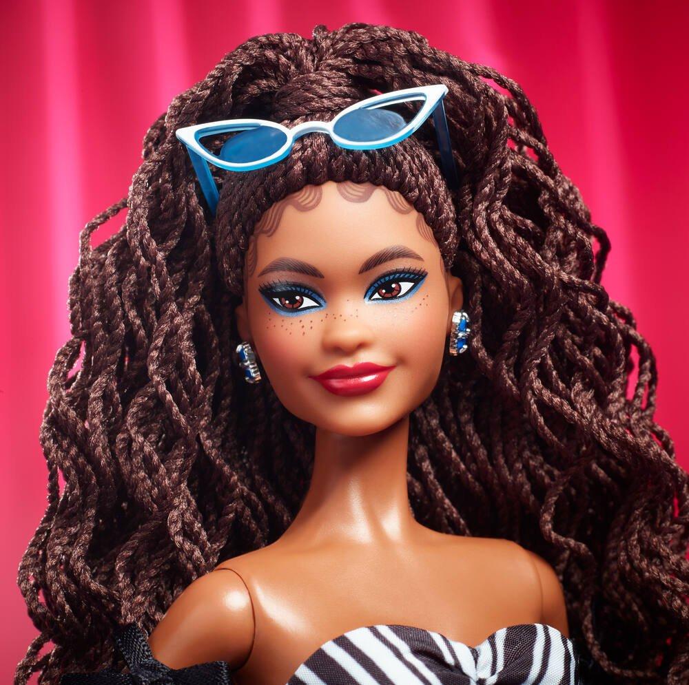 Poupee Barbie brune 65e anniversaire Barbie Signature La Grande Recre