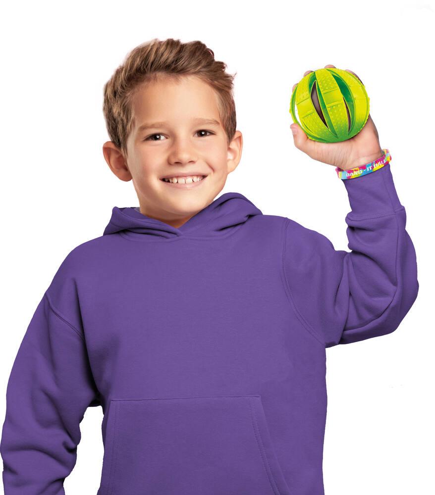 TOMY Band-it Ball® - Balle d'extérieur Flexible 3-en-1 - Ballon Rond, Mini- Ballon de Rugby et Disque. pour garçons et Filles de 5 Ans et Plus TOMY Band-it Ball® - Balle d'extérieur Flexible 3-en-1 - Ballon Rond, Mini- Ballon de Rugby et Disque. pour garçons et Filles de 5 Ans et Plus