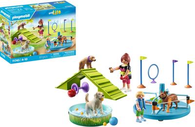 Aire de jeux pour chiens et personnages Playmobil My Life 71745_La Grande Récrée_1