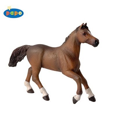 Figurine de cheval anglo-arabe