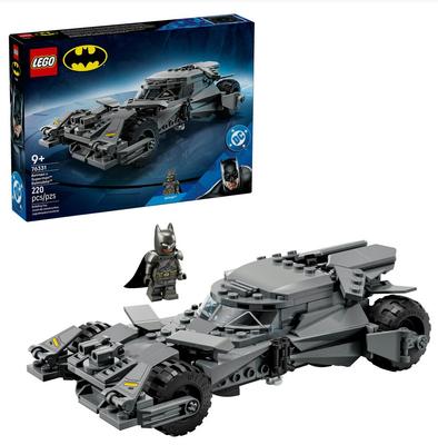 La Batmobile de Batman v Superman LEGO DC Comics Super Heroes 76331_La Grande Récrée_1