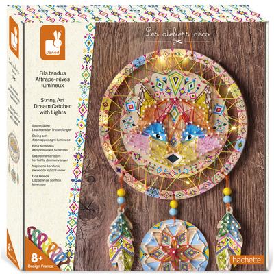 Attrape rêve lumineux en fils tendus - Les ateliers déco Attrape rêve lumineux en fils tendus - Les ateliers déco