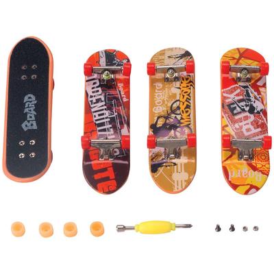 4 mini skateboards colorés_La Grande Récrée_1