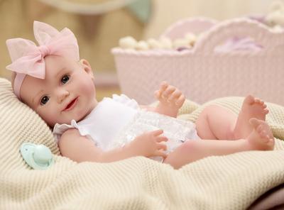 Poupon Baby Born Real ultra Realiste 43 cm - yeux ouverts_La Grande Récrée_1