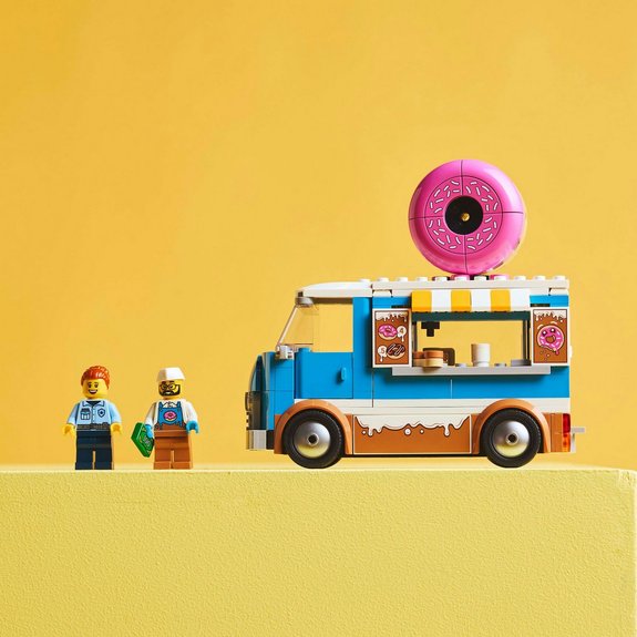 Le food-truck de donuts LEGO City 60452