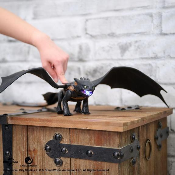 Dreamworks Dragons - Figurine Dragon Krokmou Plasma Blast 38 Cm - Jeux & Jouets