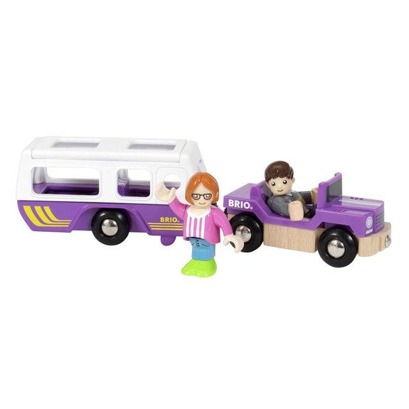 Jeep et caravane en bois
