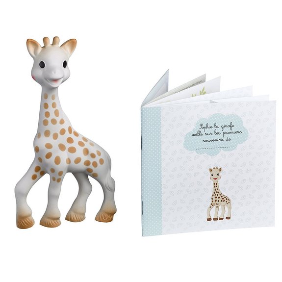 Sophie girafe et son livre souvenir